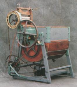 Thor Washing Machine 1908.JPG